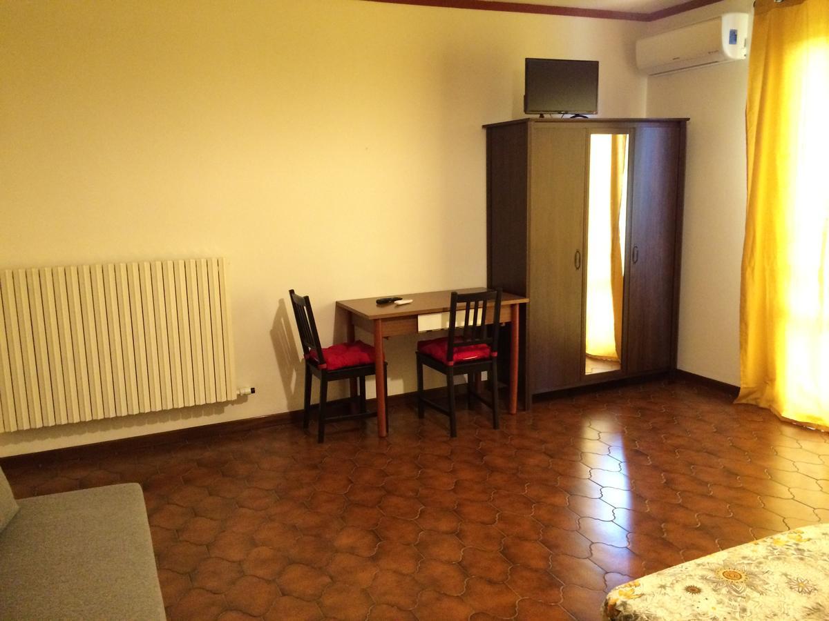 Tana Dell'Elfo B&B Gavi Bagian luar foto