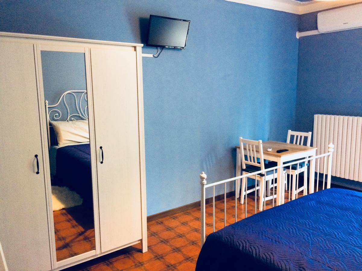 Tana Dell'Elfo B&B Gavi Bagian luar foto