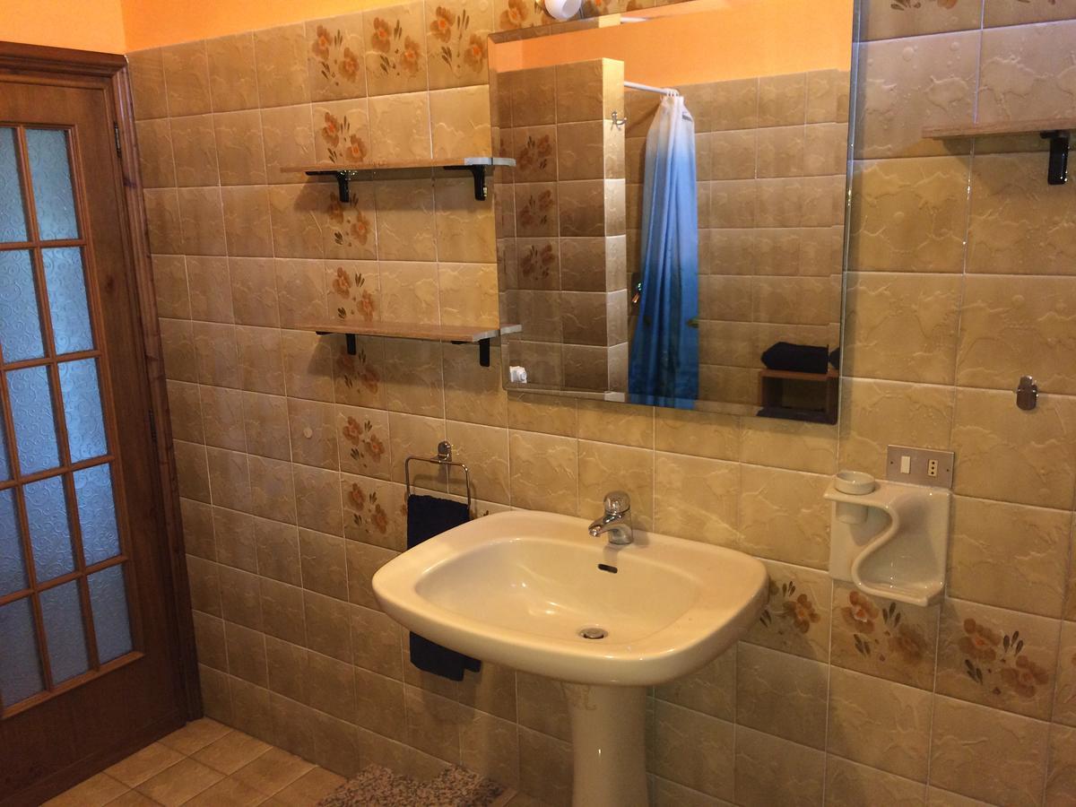 Tana Dell'Elfo B&B Gavi Bagian luar foto
