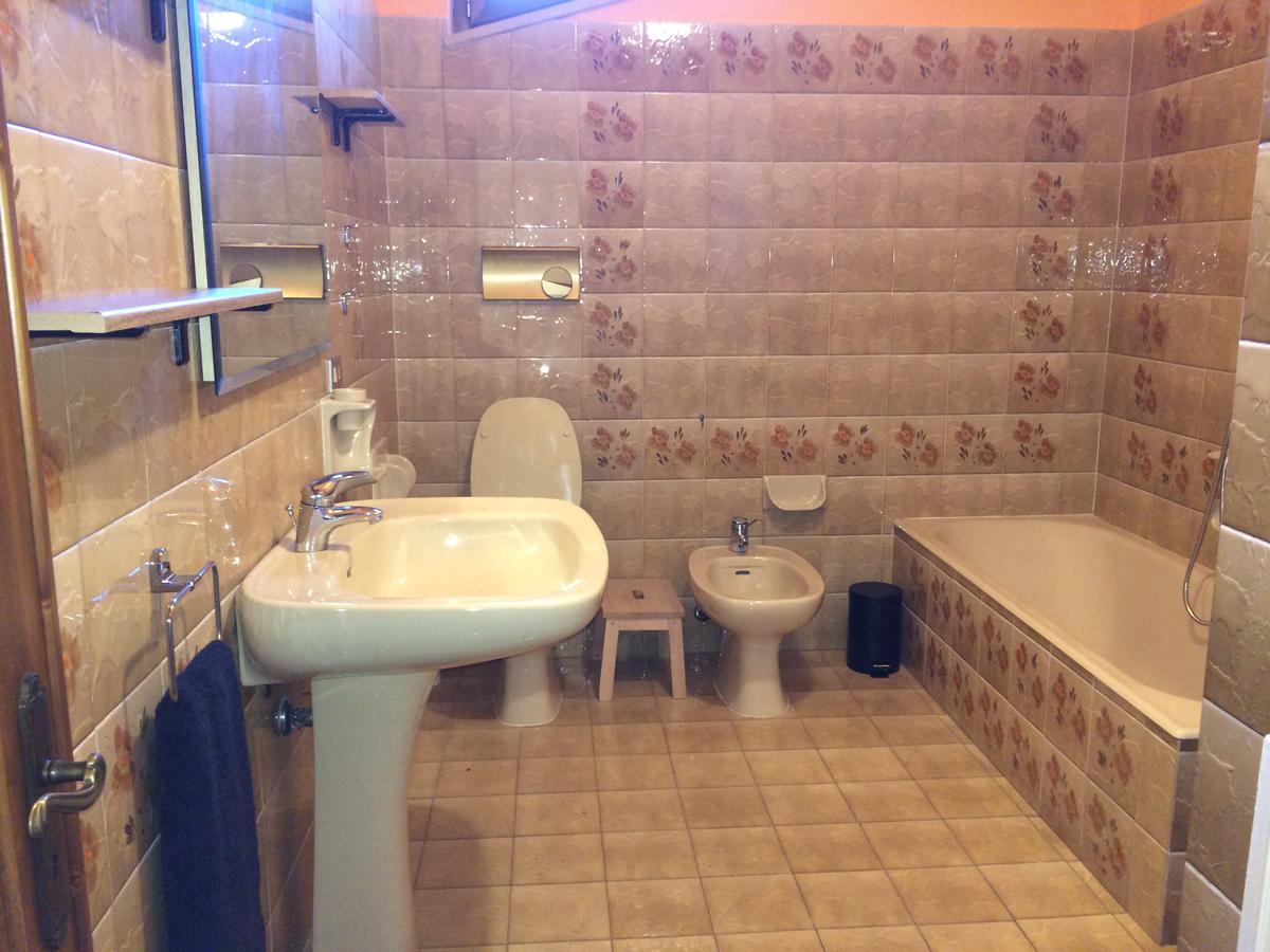Tana Dell'Elfo B&B Gavi Bagian luar foto