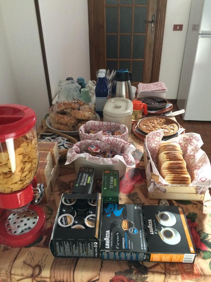 Tana Dell'Elfo B&B Gavi Bagian luar foto